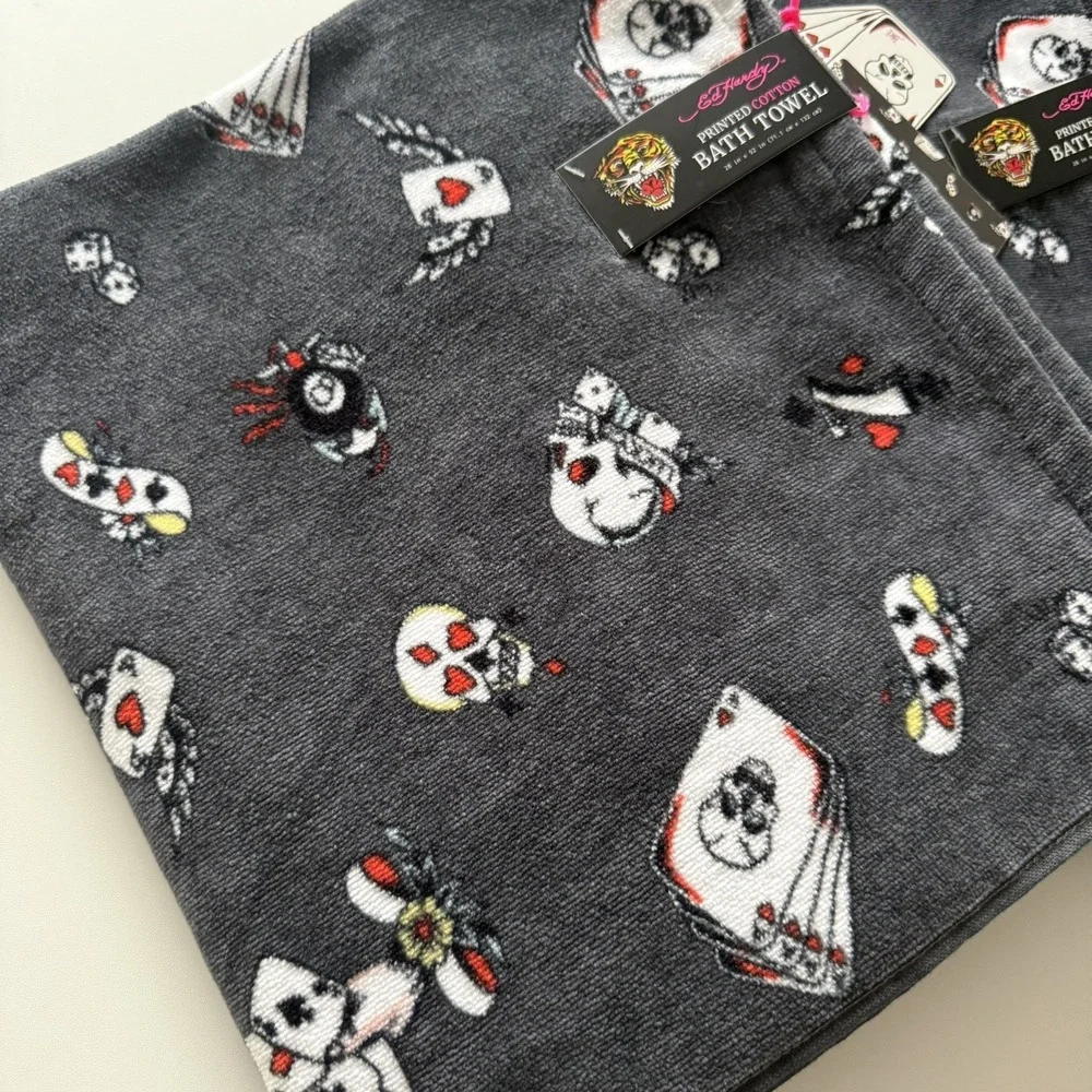 Ed Hardy Bath Towel Set Grey Aces Lucky 7 Skull 8 Ball Dice NWT